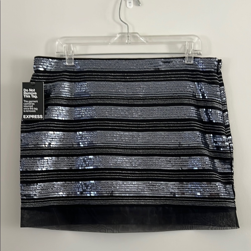 Express Chic Black and Silver Sequin Mini Skirt Size 12 NWT